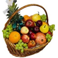 մրգերով զամբյուղ