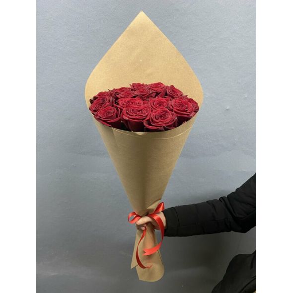 red roses yerevan